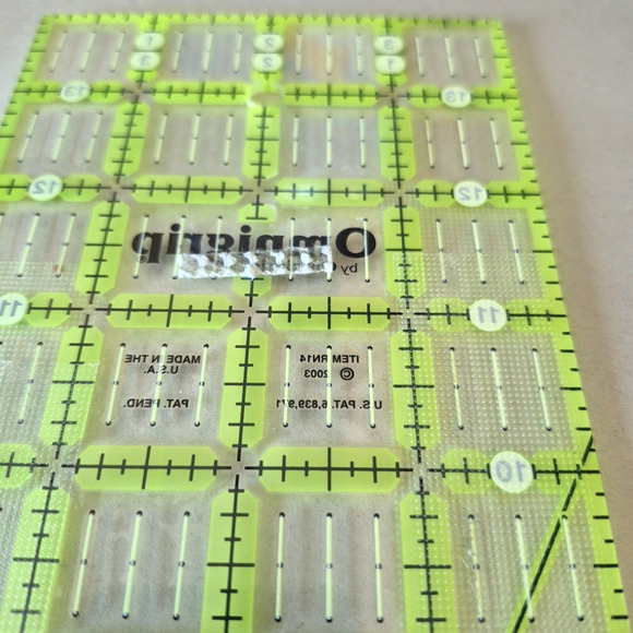 Omnigrip by Omnigrid Non-Slip Ruler 4" x 14" Quilting Sewing Crafting RN14 - Picture 7 of 8